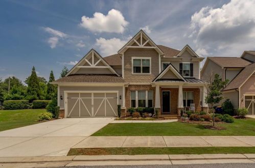 133 Austin Dr, Atlanta, GA 30328-6115