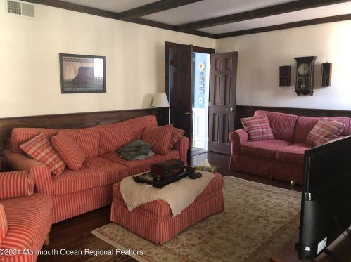 103 Sandspring Dr, Tinton Falls NJ 07724-2151 exterior