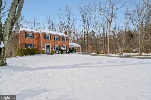 7619 Highland St, Springfield VA  22150-3934 exterior