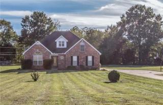 142 Smotherman Ct, Murfreesboro, TN 37129-2670