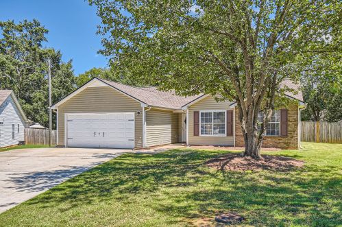 741 Kaylors Mdw, Locust Grove, GA 30248-6309
