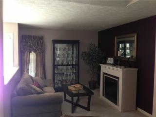 2337 Gradison Cir, Indianapolis IN  46214-2052 exterior