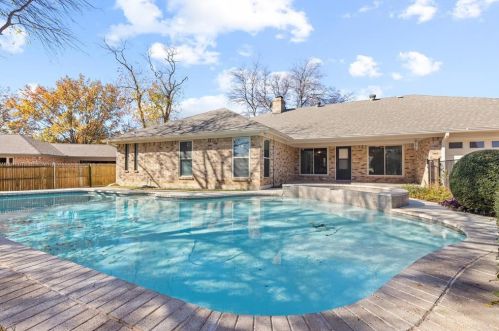 7000 Tumbling Trail Ct, Fort Worth TX  76116 exterior