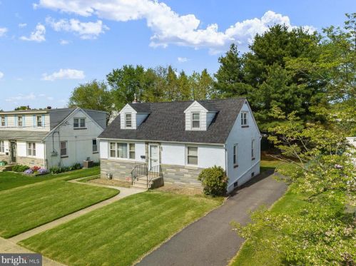 1015 Melrose Ave, Blenheim, NJ 08012-2706