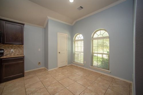 1701 Chestnut Glen Ct, Conroe TX  77301-4599 exterior