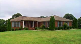 410 Eells St, Loretto, TN 38469-2314