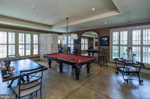 1075 Great Rd, Princeton NJ  08540-1246 exterior