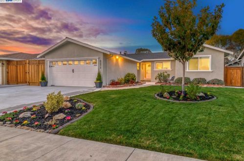 6273 Garner Ct, Pleasanton, CA 94588-3956