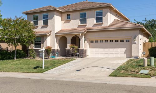 11071 Fiore Dr, Rancho Cordova, CA 95670-6945