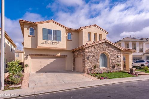 5837 Indian Terrace Dr, Simi Valley, CA 93063-5767
