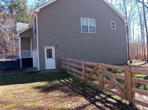 504 Levi Pl, Carrollton, GA 30117-8511