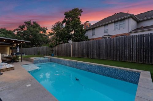 10402 Cassia Cv, Austin TX  exterior