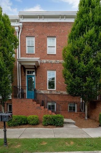 195 Cole St, Marietta, GA 30060-1951