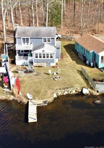 41 Lakeview Dr, Colchester, CT 06415-2333