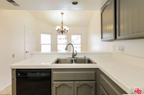 12 Whitney, Irvine CA  92620-3386 exterior