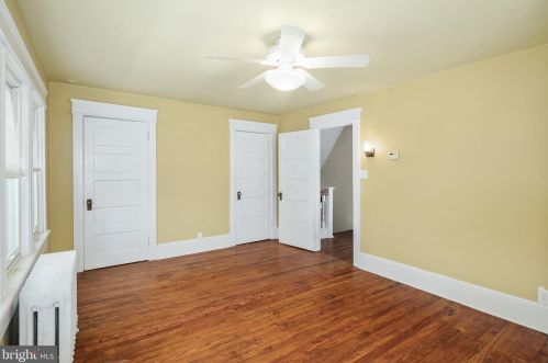 409 Warwick Rd, Tavistock NJ 08033-3829 exterior