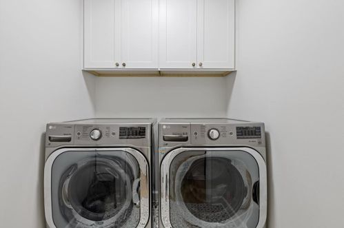 1061 Pinehurst Dr, Smyrna GA  30080-4356 exterior