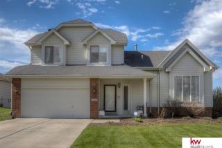 7030 74th Cir, Omaha, NE 68122-1779