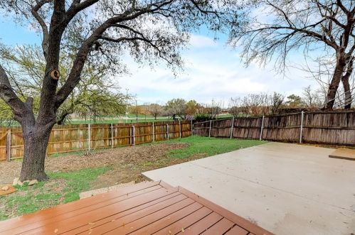 2109 Via Del Norte, Carrollton TX 75006-4521 exterior