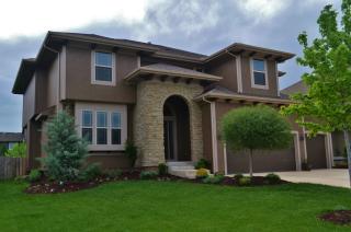 5514 Chouteau St, Shawnee Mission, KS 66226-3338