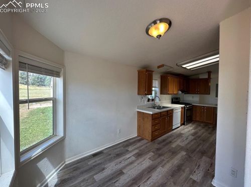 288 Valley View Dr, Divide, CO 80814-9127