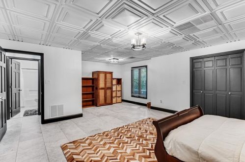 5485 Errol Pl, Atlanta GA  30327-4871 exterior