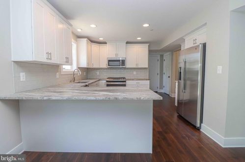 38 Chrisba Rd, Severna Park MD 21146-3060 exterior