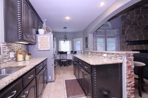 1425 Soaptree Ln, Fort Worth, TX 76177-7228