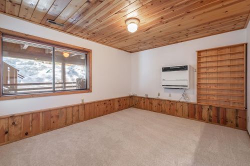 11682 Chalet Rd, Truckee CA  96161-6717 exterior