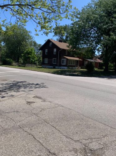 805 Buchanan St, Gary IN  46402-2109 exterior