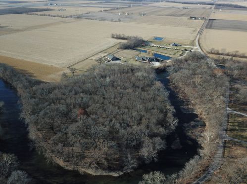 3005 Spring Rd, Mazon, IL 60444-6259