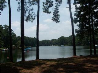 105 Twelve Oaks Ln, Savannah, GA 31410-2200