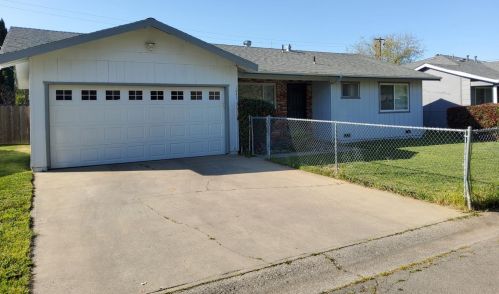 1045 Hedge Ave, Arboga, CA 95961-6718