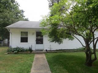 2411 Youngman Rd, Chesapeake, VA 23323-4610