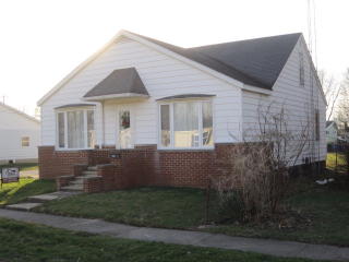 809 Central Ave, Danville, IL 61833-7911
