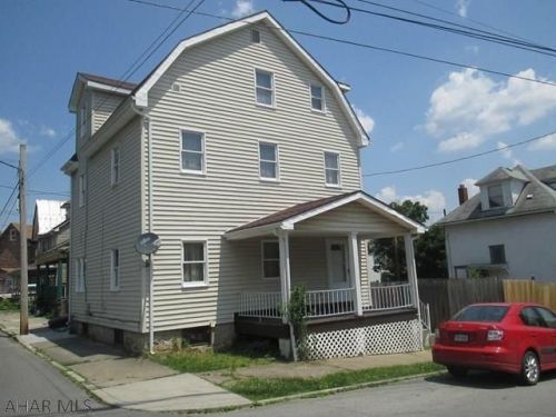 896 20th St, Altoona, PA 16601-2044