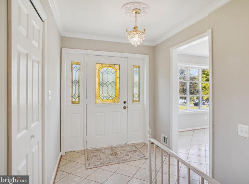 12805 Layhill Rd, Silver Spring MD  20906-3327 exterior