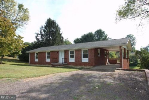 7147 Rixeyville Rd, Rixeyville, VA 22737-2948
