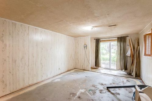 153 Bates Ave, Saint Paul MN  55106-6330 exterior