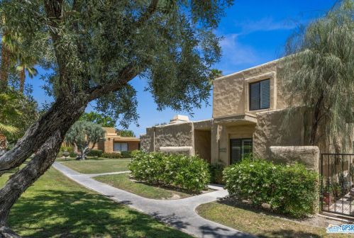 4888 Winners Cir, Palm Springs, CA 92264-5880