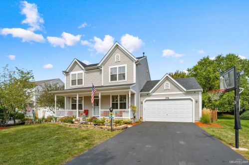 376 Kensington Dr, Oswego, IL 60543-8371