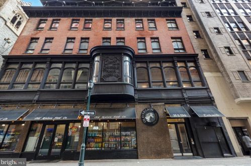 35 13th St, Philadelphia PA  19107-2820 exterior