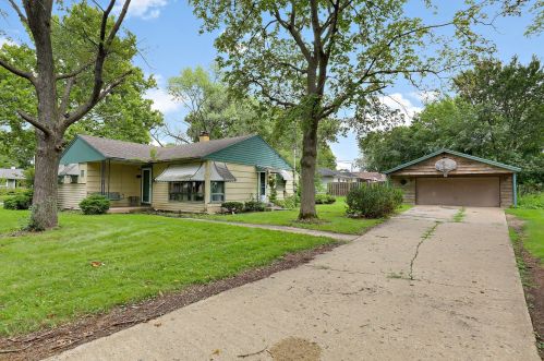 3103 Thrush Ct, Rolling Meadows, IL 60008-2662