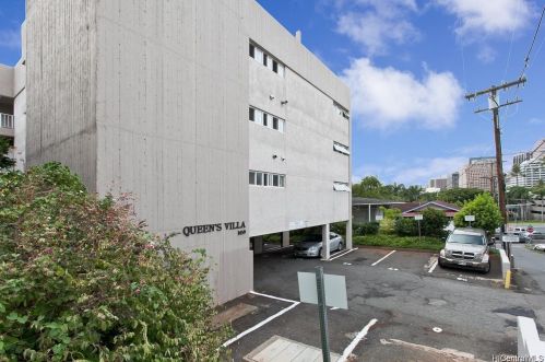 1459 Pele St, Honolulu HI  96813-2064 exterior