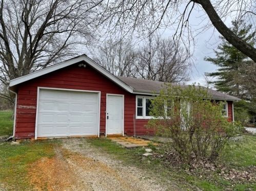 1334 Norfolk Ave, Crete, IL 60417-9507