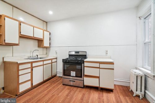 5836 Larchwood Ave, Philadelphia PA 19143-1210 exterior