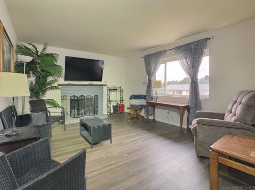13547 Paseo Del Mar, El Cajon, CA 92021-2155