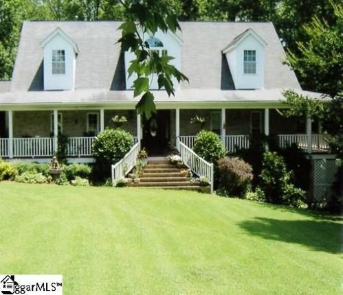 207 Oak Knoll Dr, Easley, SC 29640-7921