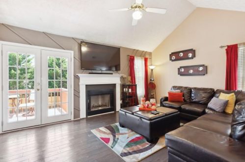 6271 Nellie Br, Mableton, GA 30126-4448