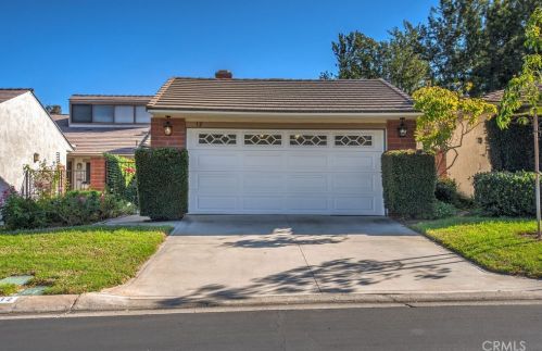 12 Gumwood, Irvine CA  92612-2352 exterior